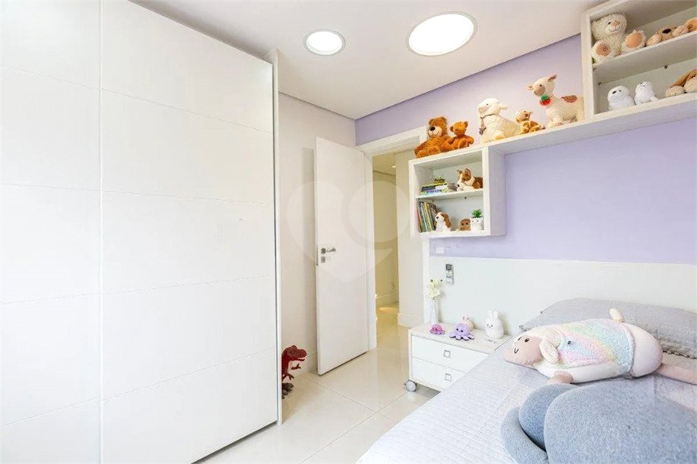 Apartamento à venda com 3 suítes em Vila Romana, São Paulo, SP