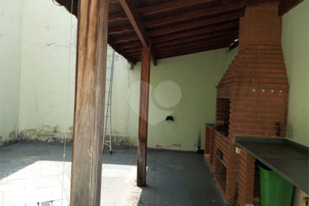 Casa à venda com 3 quartos, sendo 1 suíte, em Vila Nivi, São Paulo, SP
