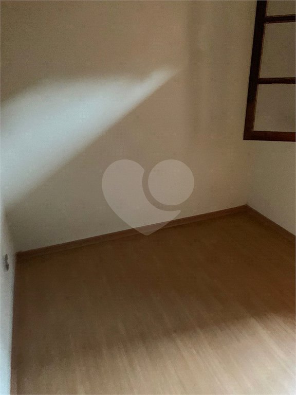 Sobrado à venda com 3 quartos, sendo 1 suíte, em Tremembé, São Paulo, SP