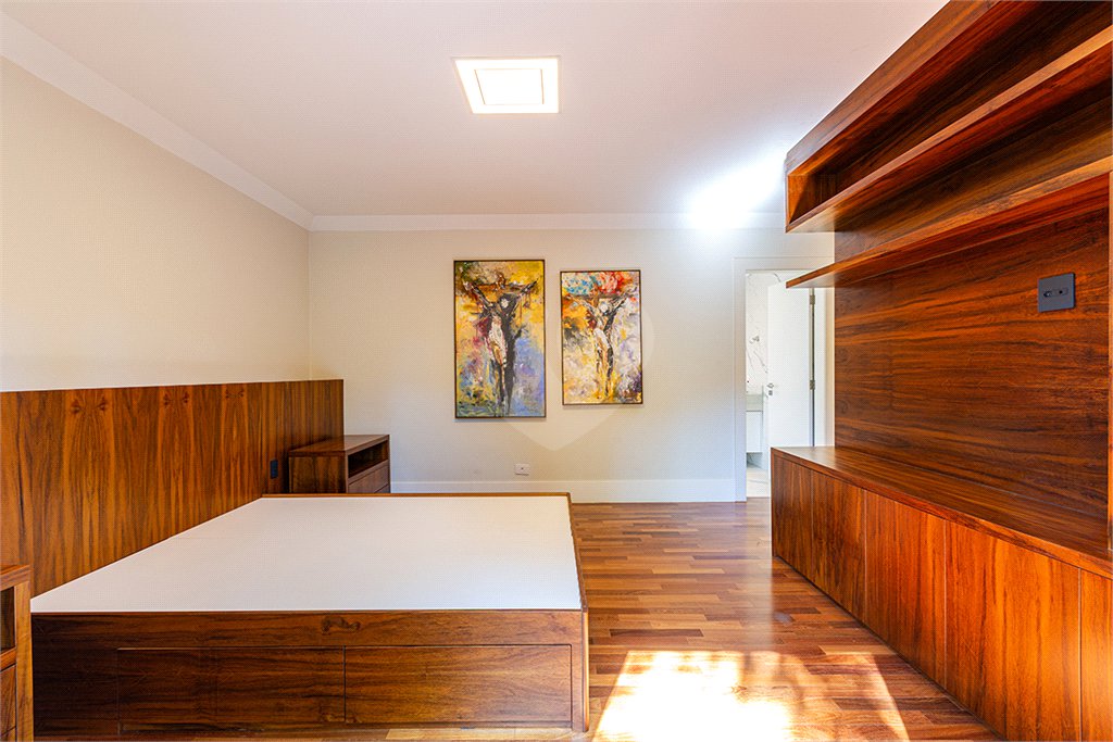 Casa à venda com 4 suítes em Alto de Pinheiros, São Paulo, SP