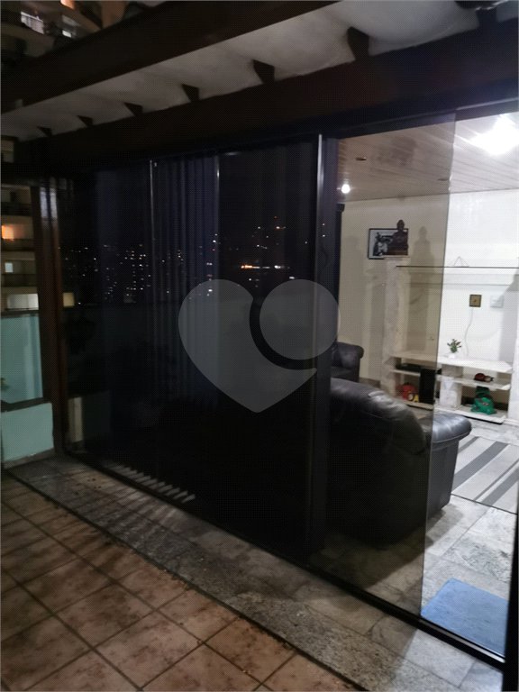 Cobertura à venda com 3 quartos em Vila Gumercindo, São Paulo, SP
