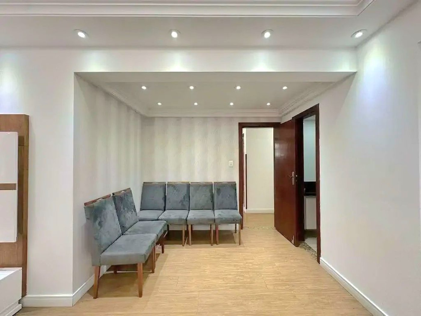 Apartamento perto da praia com 4 dormitórios à venda, 184 m² por R$ 980.000 - Gonzaga - Santos/SP