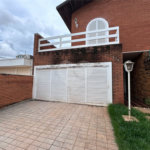 Sobrado à venda com 4 quartos, sendo 3 suítes, em Jardim América, Ribeirão Preto, SP