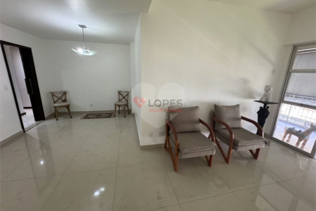 Apartamento à venda com 4 quartos, sendo 1 suíte, em Tijuca, Rio de Janeiro, RJ