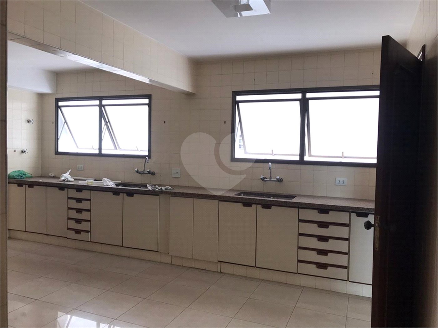 Apartamento à venda com 4 suítes em Santana, São Paulo, SP