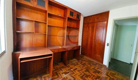Apartamento à venda com 3 quartos, sendo 1 suíte,  em Perdizes, São Paulo, SP