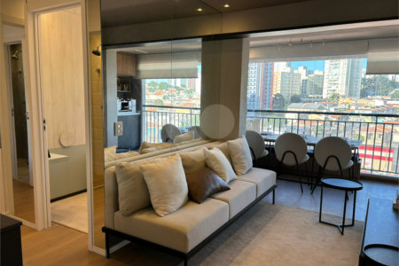 Apartamento à venda com 2 quartos em Bosque da Saúde, São Paulo, SP