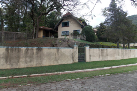 Sobrado para alugar com 3 quartos, sendo 1 suíte, em Condomínio Portal dos Nobres, Atibaia, SP