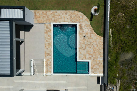 Casa à venda com 5 suítes no condomínio Terras de Mont Serrat, Salto - SP