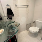 Casa à venda com 4 quartos, sendo 2 suítes, no condomínio Floradas da Serra, São Paulo - SP