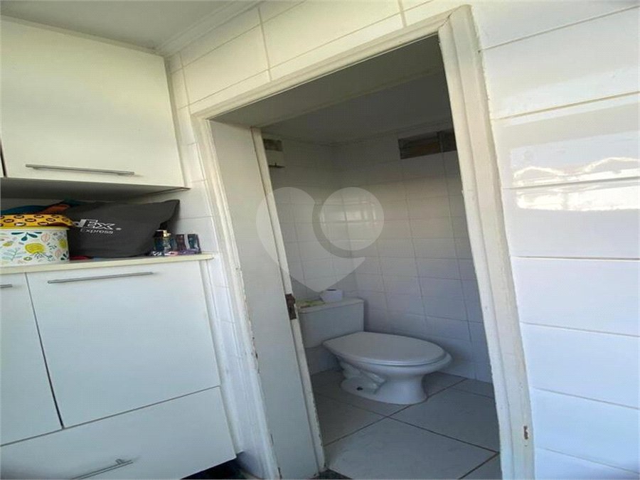 Casa à venda com 3 quartos, sendo 1 suíte, no condomínio Residencial Green Village, Indaiatuba - SP
