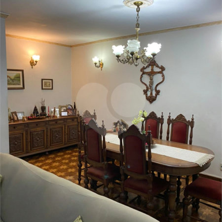 Sobrado à venda com 4 quartos, sendo 1 suíte, em Sumaré, São Paulo, SP