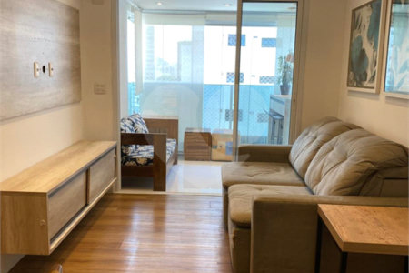 Apartamento à venda com 3 quartos, sendo 1 suíte, em Vila Regente Feijó, São Paulo, SP