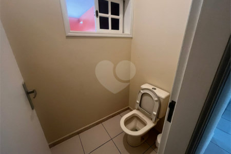 Casa à venda com 3 quartos, sendo 1 suíte, em Jardim Itália, Itapetininga, SP