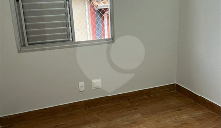 Casa para alugar com 2 quartos, sendo 1 suíte,  em Campo Limpo, São Paulo, SP