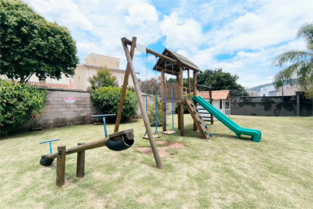 Casa à venda com 2 quartos no condomínio Caminhos da Serra 4, Jundiaí - SP