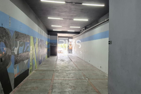 Prédio para alugar otima em Jardim Santana, Itu - SP