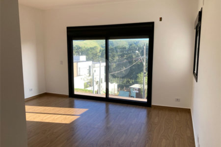 Casa à venda com 4 quartos, sendo 3 suítes,  no condomínio Reserva Granja Anita, Mogi das Cruzes - SP