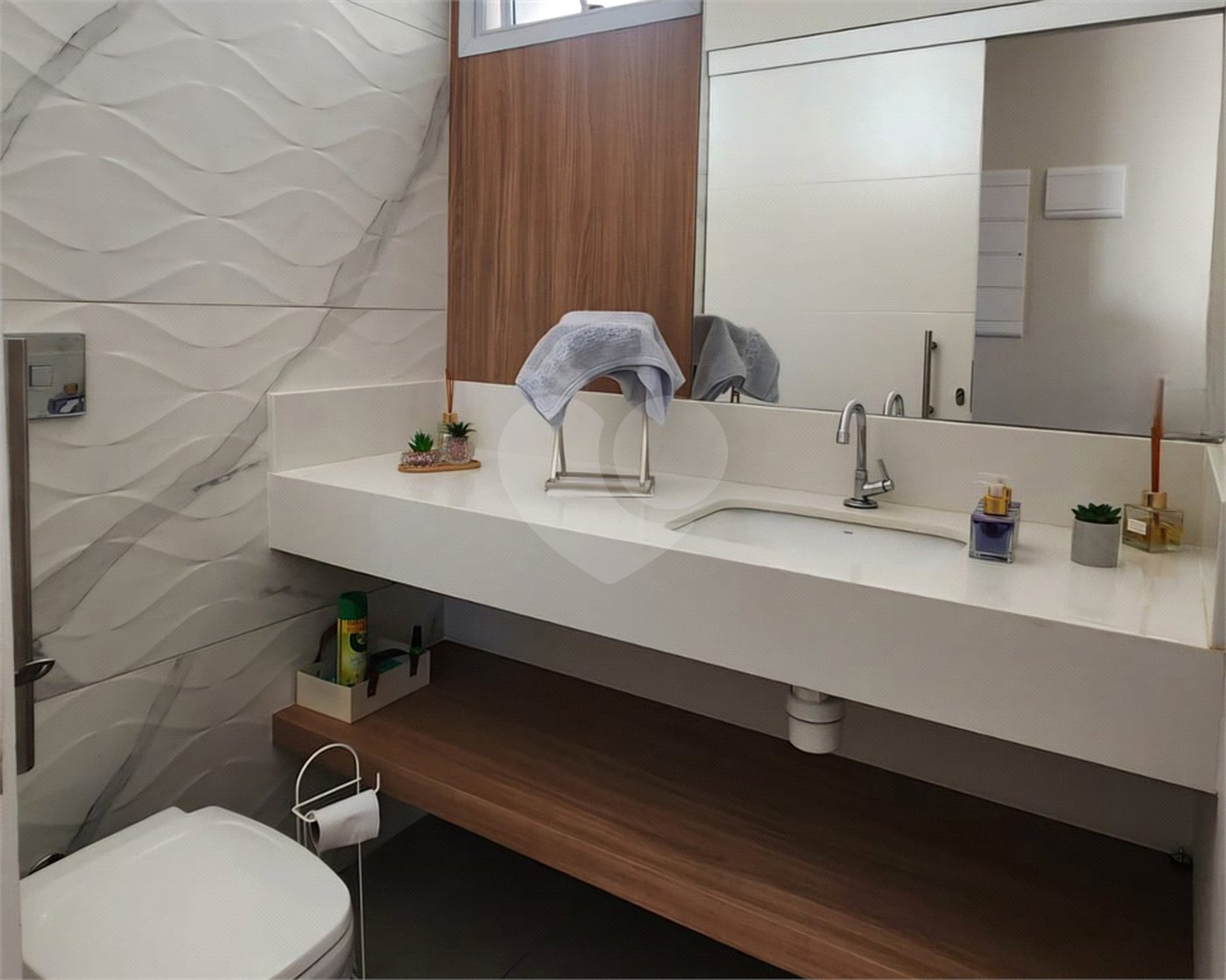 Casa à venda com 3 suítes no condomínio Cyrela Esplanada, Votorantim - SP