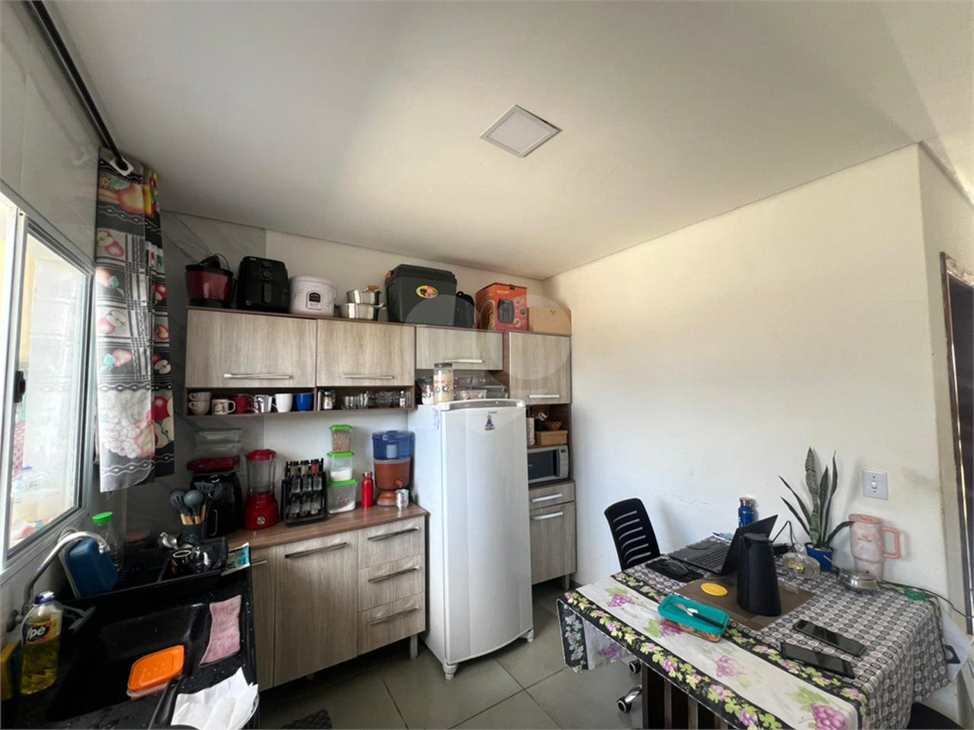 Casa à venda com 2 quartos, sendo 1 suíte, em Vila Barão, Sorocaba, SP