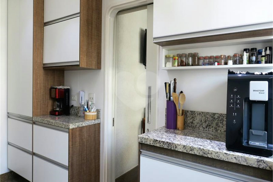 Apartamento à venda com 4 quartos, sendo 2 suítes,  em Morumbi, São Paulo, SP