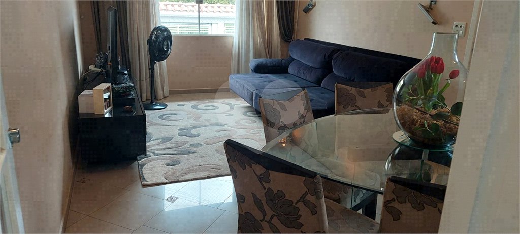 Sobrado à venda com 3 quartos, sendo 1 suíte, em Vila Constança, São Paulo, SP