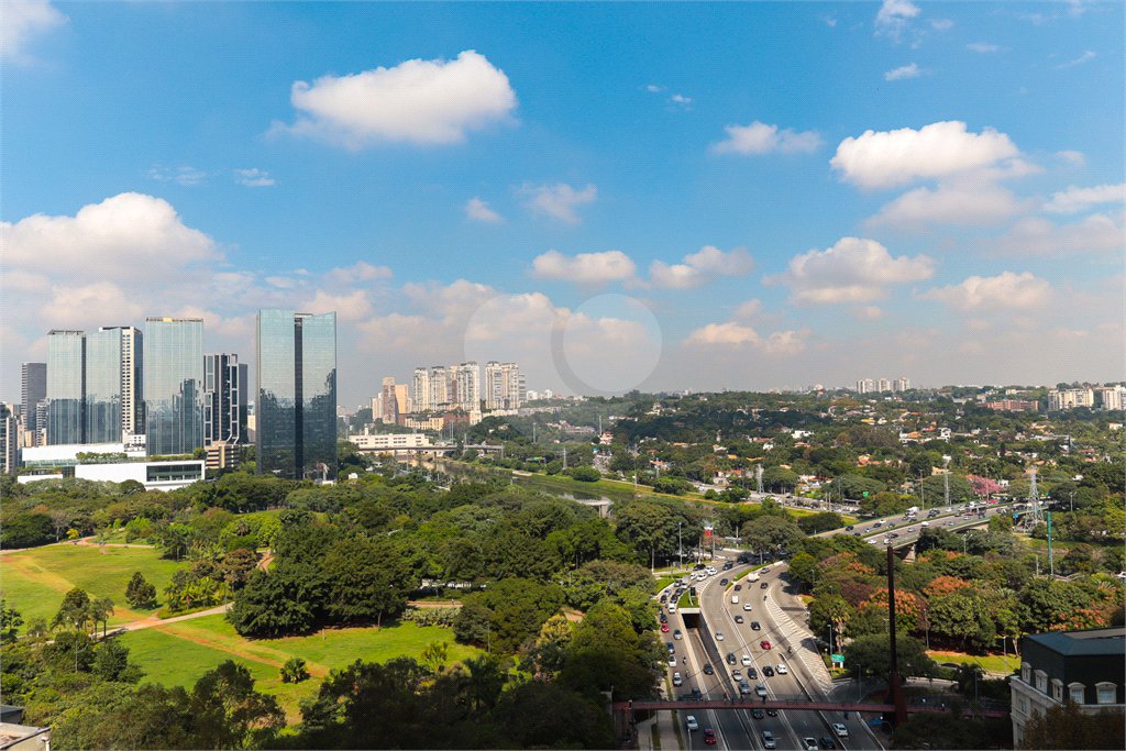 Apartamento à venda com 4 suítes em Cidade Jardim, São Paulo, SP