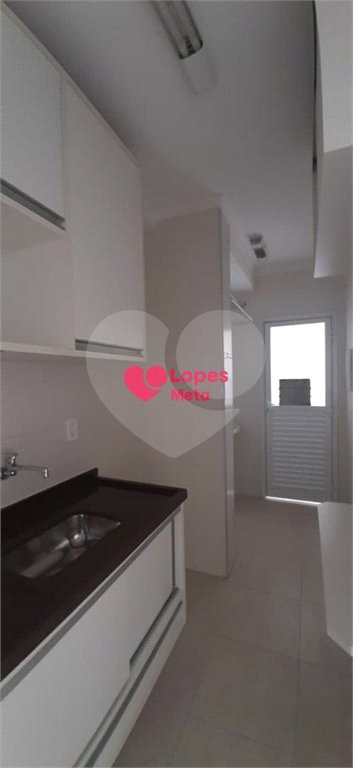 Apartamento para alugar com 2 quartos, sendo 1 suíte, em Parque Residencial Aquarius, São José dos Campos, SP
