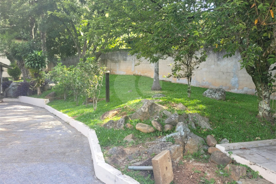 Sítio à venda com 6 quartos, sendo 3 suítes, em Serra da Cantareira, Mairiporã, SP