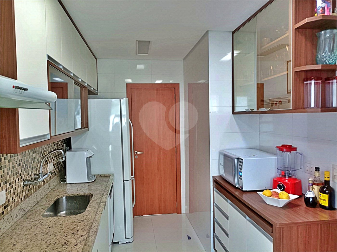 Apartamento à venda com 2 quartos, sendo 1 suíte, em Vila Mariana, São Paulo, SP