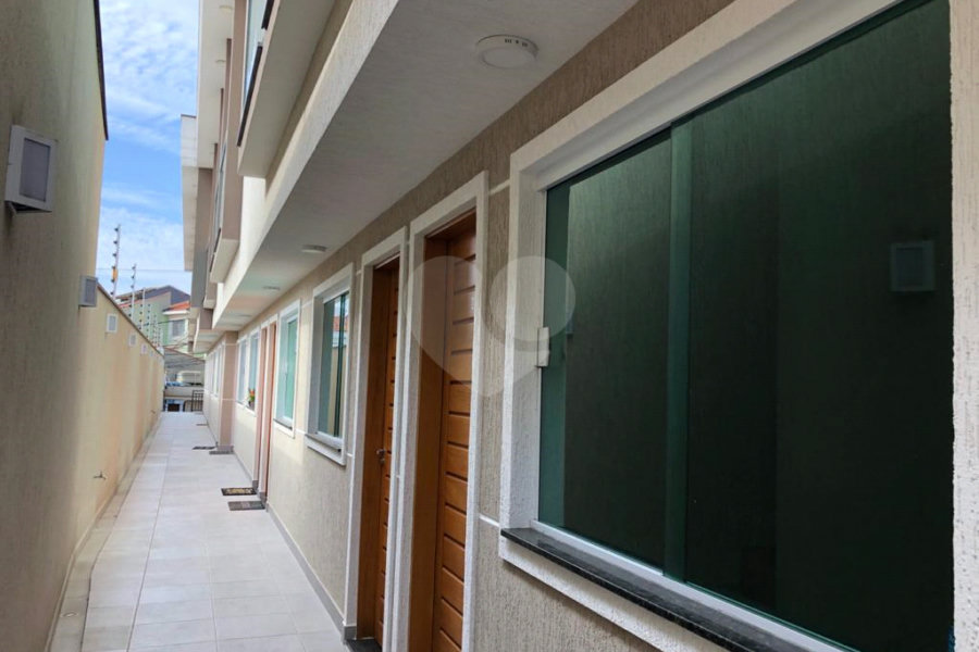 Casa à venda com 2 suítes no condomínio martinha, São Paulo - SP