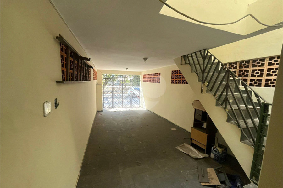 Casa à venda com 4 quartos, sendo 1 suíte, em Artur Alvim, São Paulo, SP