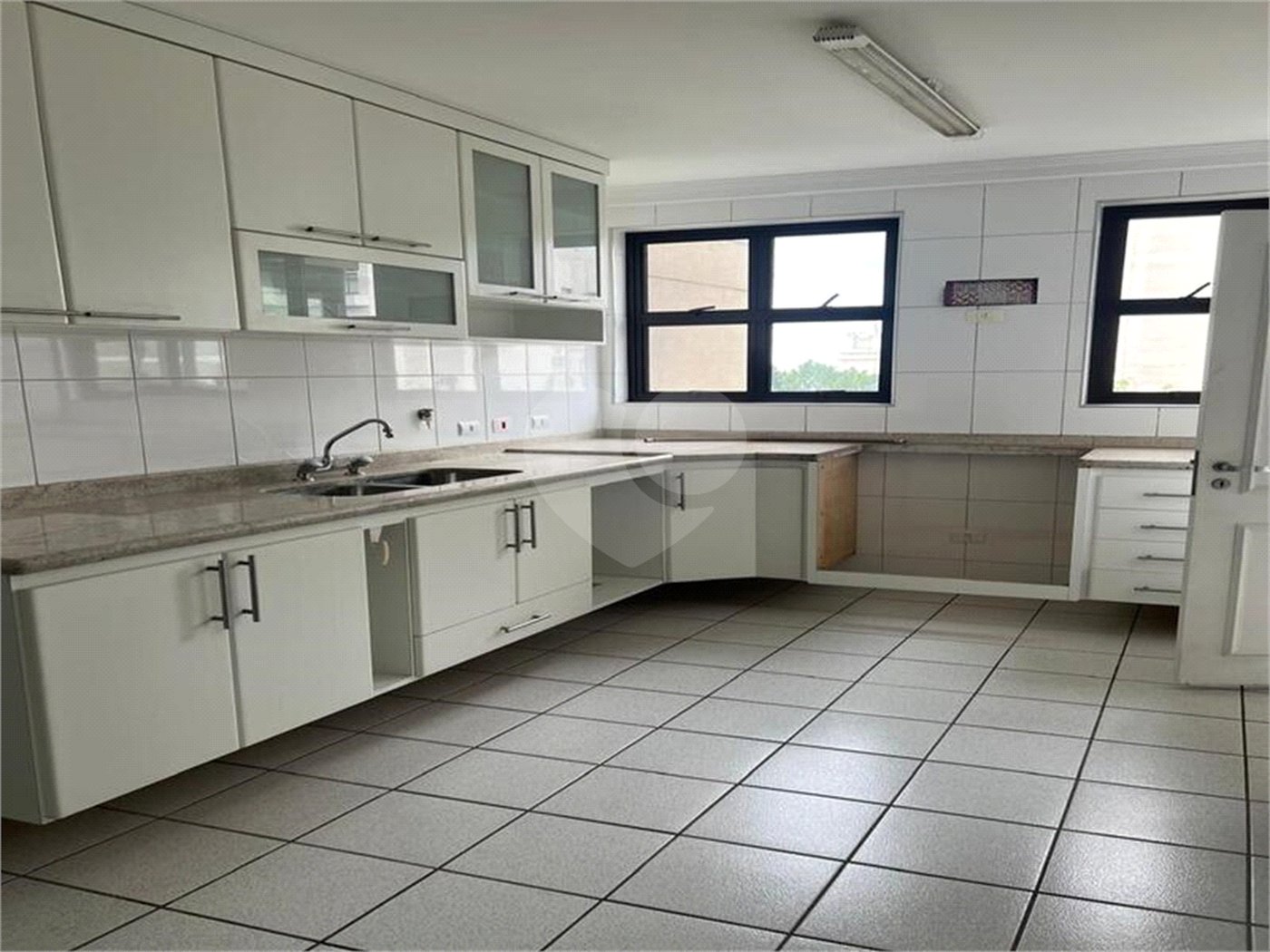 Apartamento à venda com 4 quartos, sendo 2 suítes, em Paraisópolis, São Paulo, SP