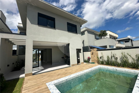 Casa à venda com 3 suítes no condomínio Mosaico Essence, Mogi das Cruzes - SP