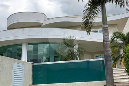 Casa à venda com 3 suítes no condomínio Itaporã de Atibaia, Atibaia - SP