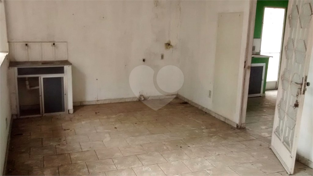 Casa Térrea à venda com 3 quartos em Tomazinho, São João de Meriti, RJ