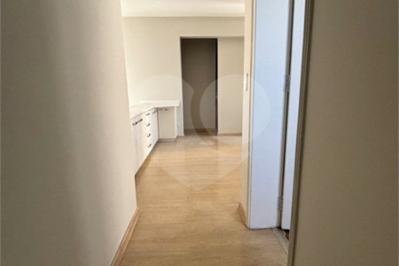 Apartamento à venda ou para alugar com 1 suíte em Vila Suzana, São Paulo, SP
