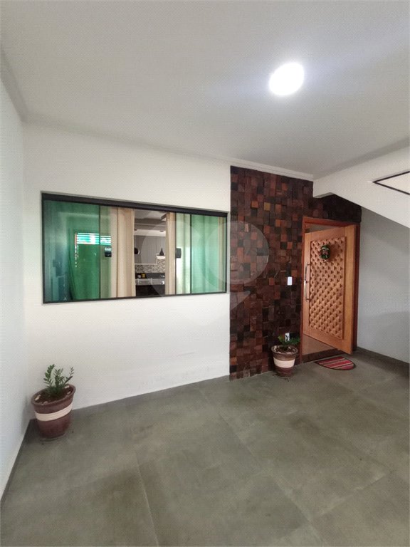 Sobrado à venda com 2 quartos, sendo 1 suíte, em Vila Vendramini, Itapetininga, SP