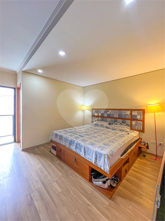 Sobrado à venda com 3 quartos, sendo 1 suíte,  em Tremembé, São Paulo, SP