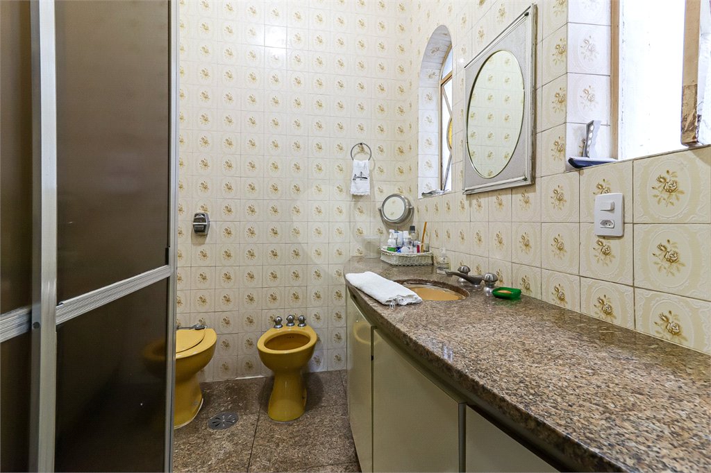 Casa à venda com 3 quartos, sendo 1 suíte, em Mirandópolis, São Paulo, SP