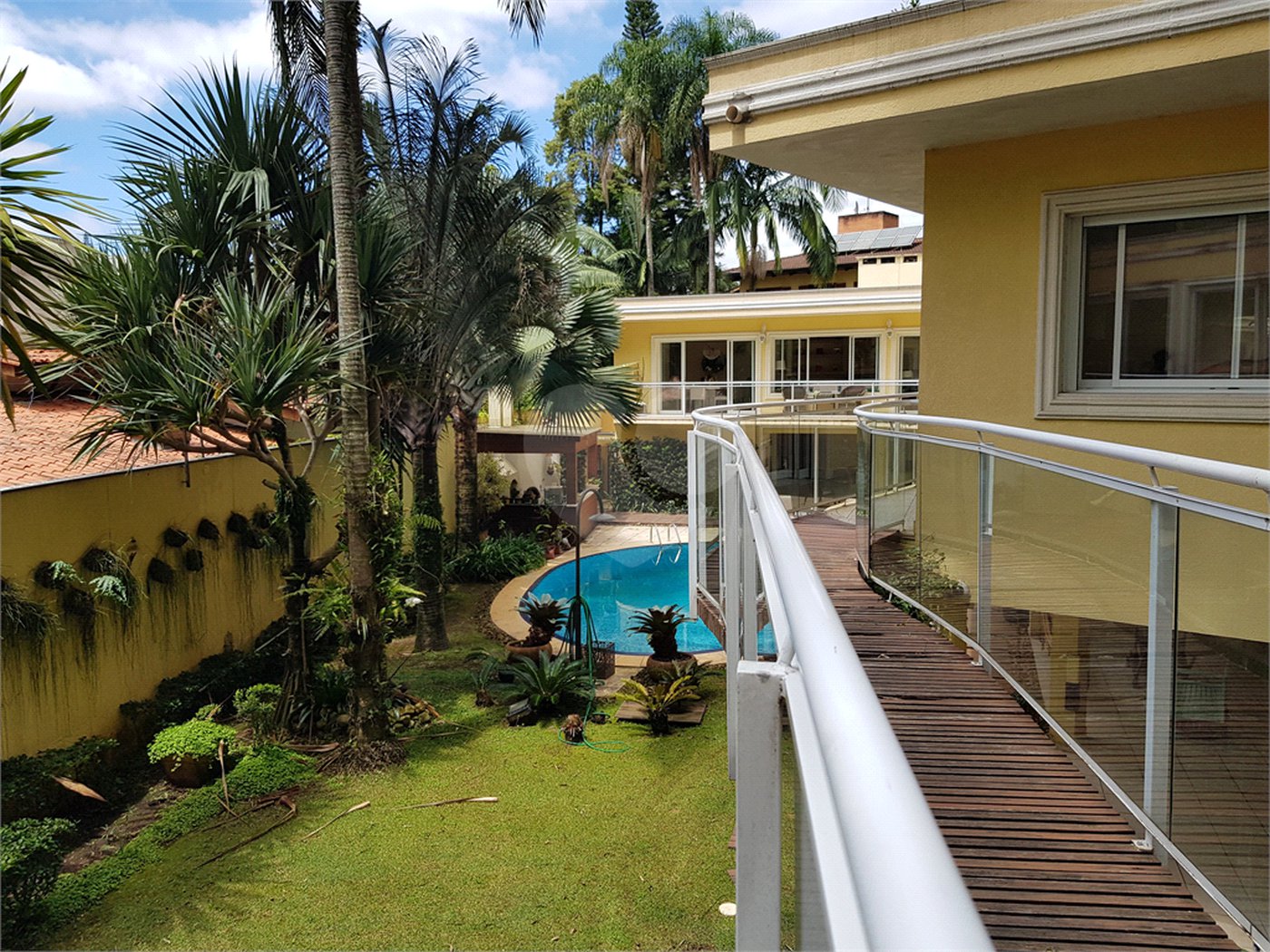 Casa à venda com 5 suítes em Jardim Marajoara, São Paulo, SP