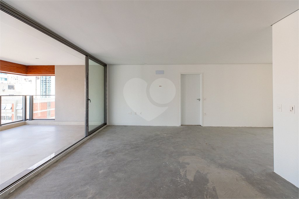 Apartamento à venda com 4 suítes em Campo Belo, São Paulo, SP