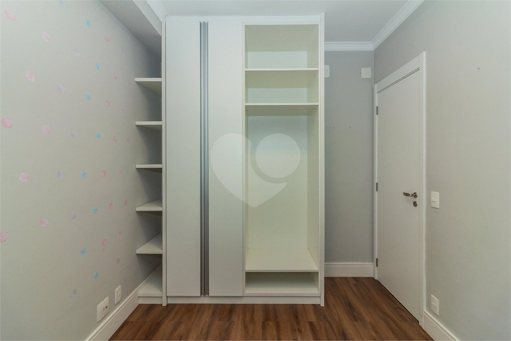 Apartamento à venda com 3 quartos, sendo 2 suítes, em Pinheiros, São Paulo, SP