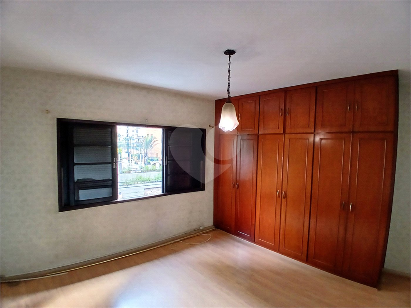 Casa à venda ou para alugar com 3 quartos, sendo 1 suíte, em Santana, São Paulo, SP
