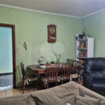 Casa à venda com 4 quartos, sendo 1 suíte,  em Jardim Guarujá, Sorocaba, SP