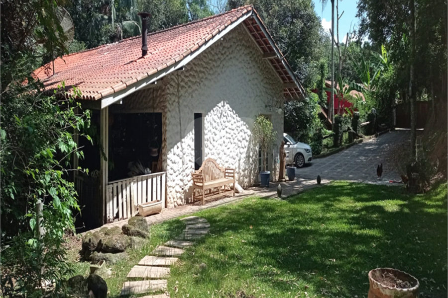 Casa Térrea à venda com 3 quartos, sendo 1 suíte, em Serra da Cantareira, Mairiporã, SP
