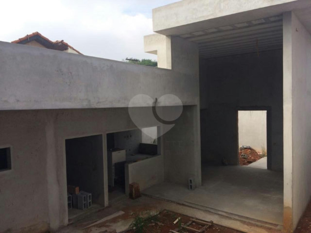 Casa à venda com 3 suítes em Tremembé, São Paulo, SP