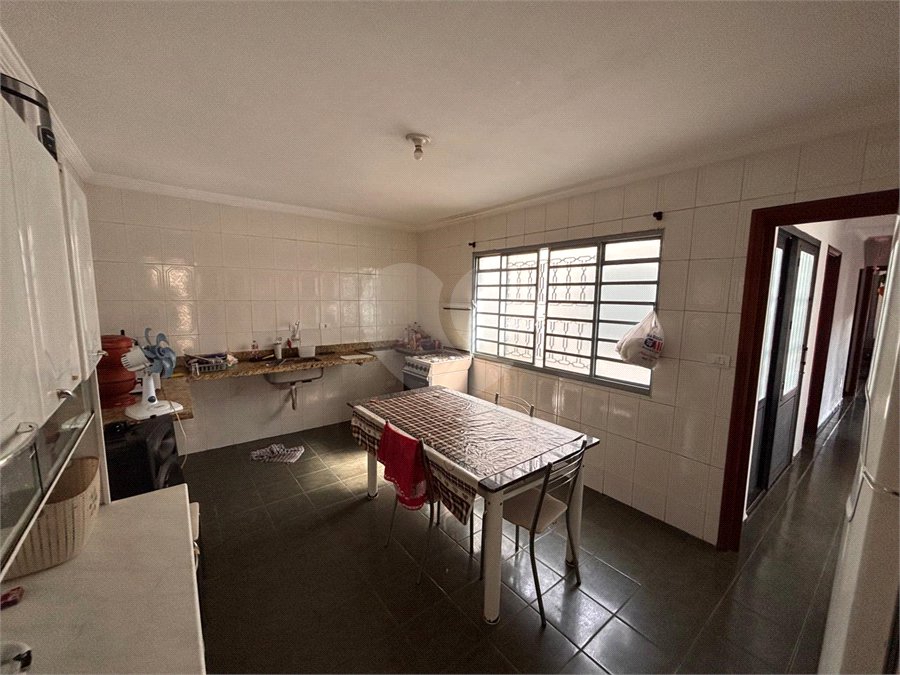 Casa à venda com 4 quartos, sendo 1 suíte, em Jardim São Judas Tadeu, Salto, SP