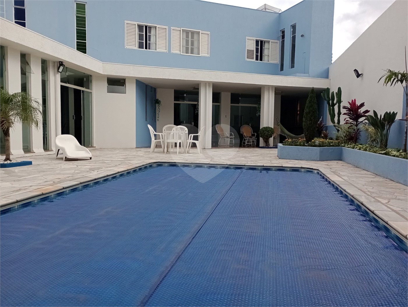 Casa à venda com 4 quartos, sendo 1 suíte, em Vila Rosa, Itapetininga, SP