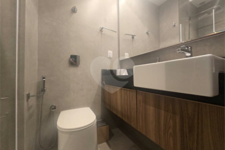 Apartamento para alugar com 2 quartos, sendo 1 suíte, em Leblon, Rio de Janeiro, RJ